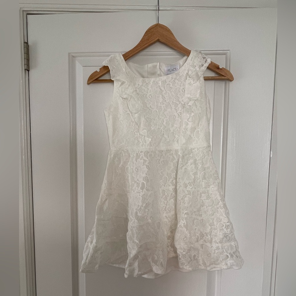 NWT Childrens’s Place white lace dress (size 10)
